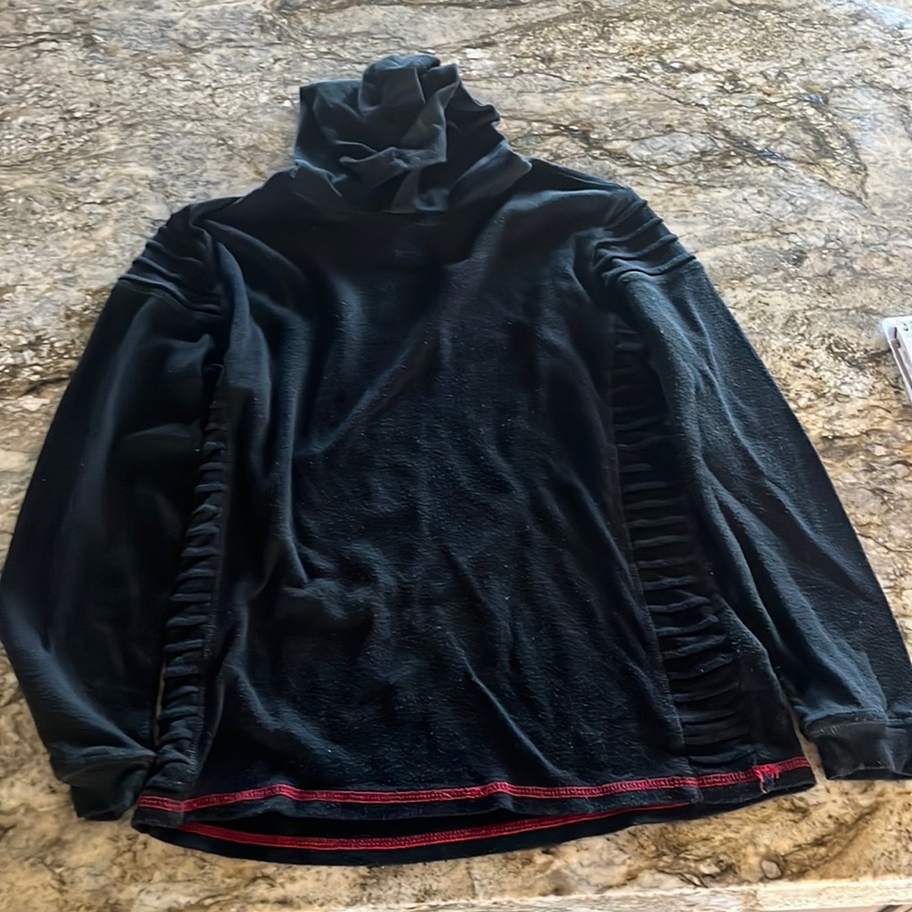 Buckle Black Long Sleeve